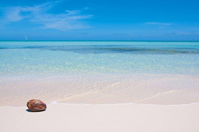 Caribbean Island Private Boat Tour in Hurghada in Hurghada — view 4