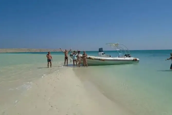 Family Glass Bottom Boat Trip — Boat in Hurghada