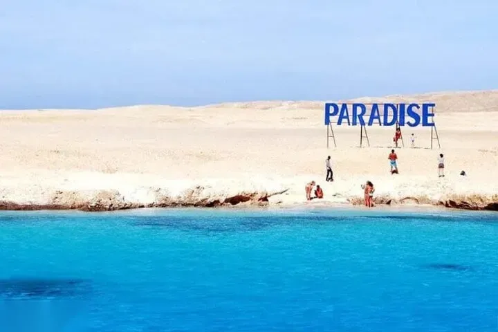 Paradise Island Snorkeling Trip in Hurghada