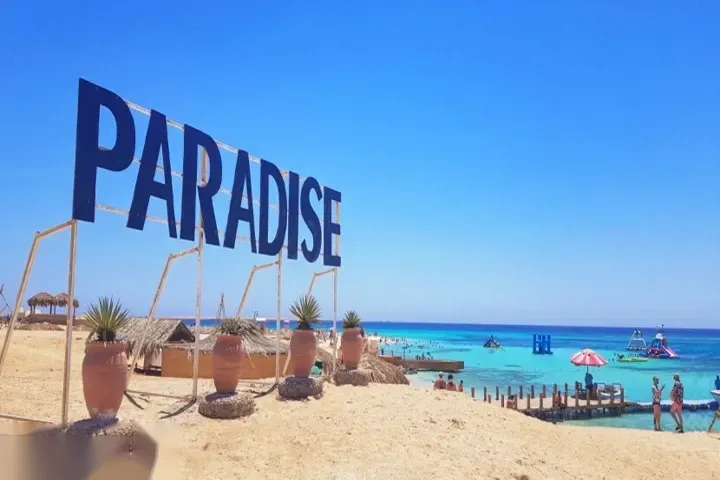 Paradise Island Snorkeling Trip in Hurghada — view 3