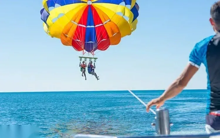 Parasailing-Abenteuer in Hurghada