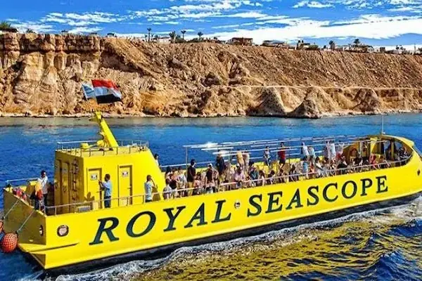 Excursion en Sous-Marin Seascope in Hurghada — view 4