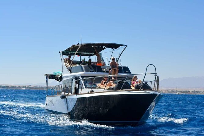 White Island Luxus-Privatyacht Hurghada in Hurghada — view 2