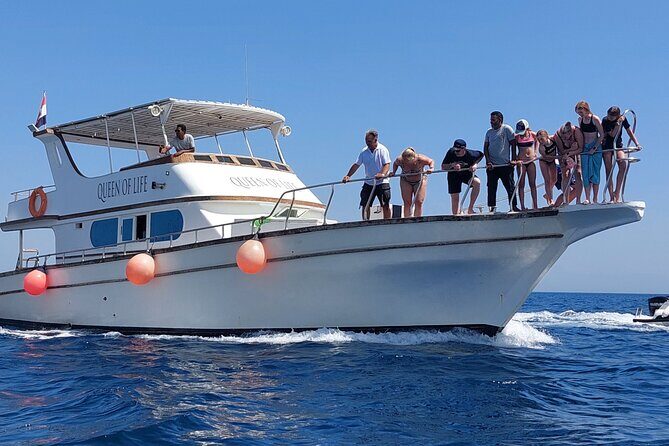 White Island Luxus-Privatyacht Hurghada in Hurghada — view 4
